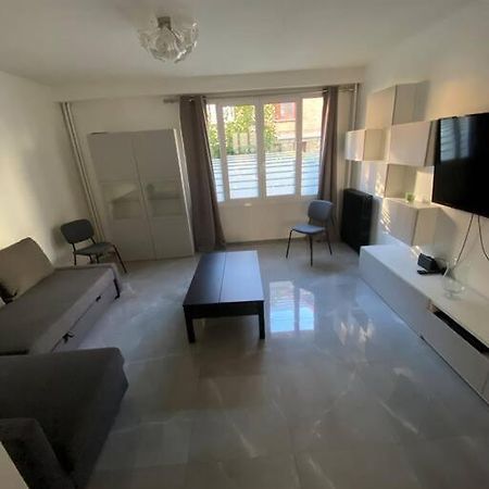 Superbe Appartement Vanves T3 Avec Parking Exterior photo